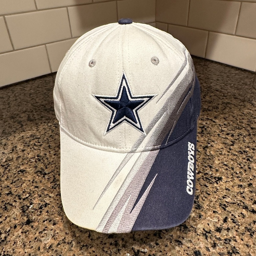 Dallas‎ Cowboys Hat Fanatics NFL Stretch Fit One Size White Navy Gray